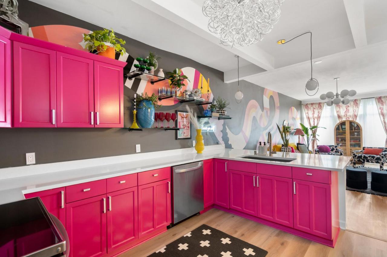 Insta Worthy Home! *Sleeps 8* - Walker'S Point! Мілвокі Екстер'єр фото