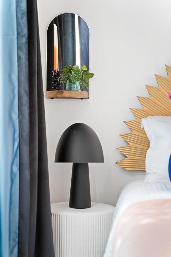 Insta Worthy Home! *Sleeps 8* - Walker'S Point! Мілвокі Екстер'єр фото